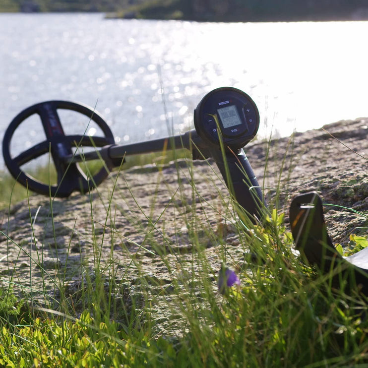 XP Deus II WS6 Master Detector - 22cm FMF Coil (9")